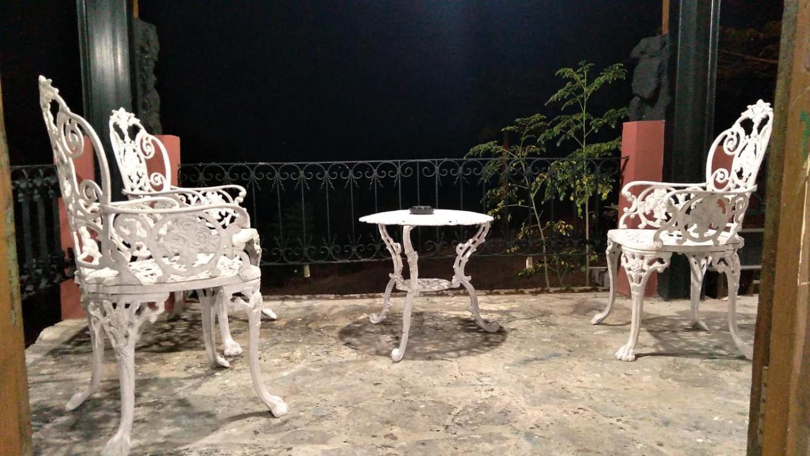 Omah Singo Stay & Resto Yogyakarta Bantul Exteriér fotografie